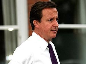 Великобритания угрожает забрать помощь у стран, где не уважают геев Великобритания угрожает забрать помощь у стран, где не уважают геев