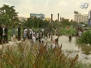 Уряд Таїланду виділить $30 млрд. на відновлення промисловості Уряд Таїланду виділить $30 млрд. на відновлення промисловості