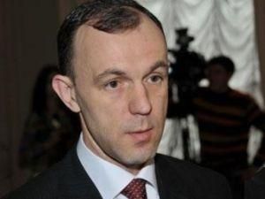 Опозиція зібрала 105 підписів депутатів за розпуск Ради Опозиція зібрала 105 підписів депутатів за розпуск Ради