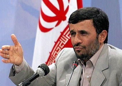 Парламент Ірану викликає президента Ахмадінеджада на допит