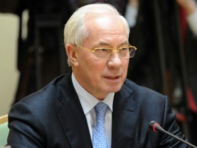 Азаров пропонує створити спецрахунок для розрахунків з "Газпромом" Азаров пропонує створити спецрахунок для розрахунків з "Газпромом"