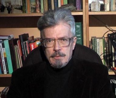 Полиция разгоняет традиционный митинг оппозиции в Москве Полиция разгоняет традиционный митинг оппозиции в Москве