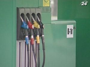 Лишь 40% водителей довольны качеством бензина на АЗС Лишь 40% водителей довольны качеством бензина на АЗС