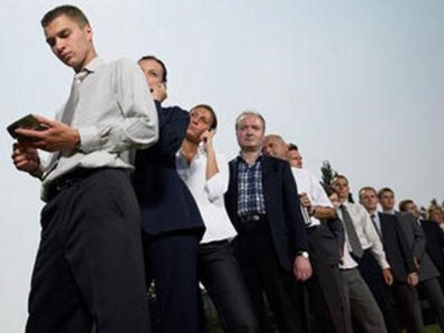 В кризис работодатели будут массово увольнять работников В кризис работодатели будут массово увольнять работников