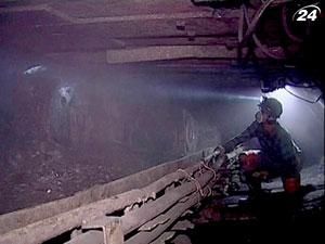 Україна з 2013 р. перейде на біржову форму торгівлі вугіллям Україна з 2013 р. перейде на біржову форму торгівлі вугіллям