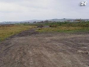 За год после закладки капсулы строительство трассы Львов - Краковец так и не началось