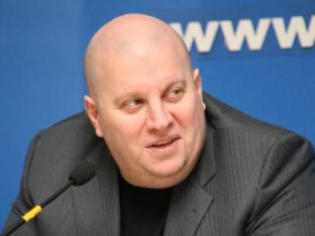 Янукович повернув комітет Бродського до роботи Янукович повернув комітет Бродського до роботи