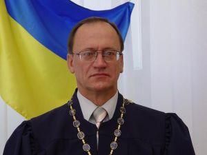 Конституционному суду избрали судью Конституционному суду избрали судью