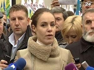 К митингу под стенами Верховной Рады приобщились предприниматели с гражданской акции "Вперед!" К митингу под стенами Верховной Рады приобщились предприниматели с гражданской акции "Вперед!"