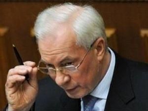 Азаров про звільнення міністрів: Менше вірте чуткам