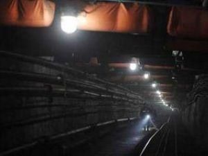 Взрыв на шахте в Китае: четыре горняка погибли, около 60 заблокированы Взрыв на шахте в Китае: четыре горняка погибли, около 60 заблокированы