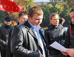 Одесский коммунист обвинил Симоненко в прогибании под власть