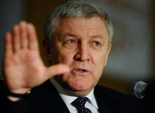 Министр обороны обещает не забирать льготы у ветеранов Министр обороны обещает не забирать льготы у ветеранов