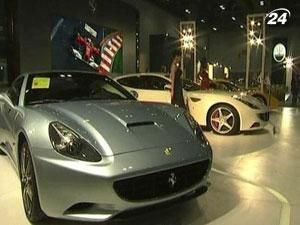 На Пекінському автошоу представили 33 бренди класу “люкс” На Пекінському автошоу представили 33 бренди класу “люкс”