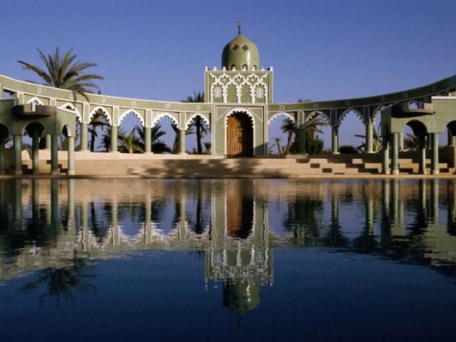 В Марокко продают королевский дворец