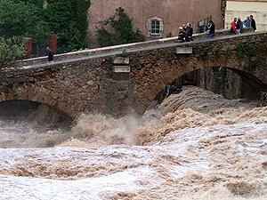 Во Франции объявили предпоследний уровень тревоги из-за наводнений