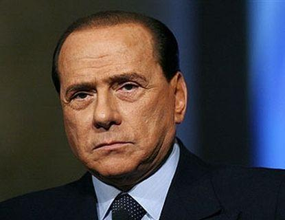 Курс евро падает из-за долгов Италии