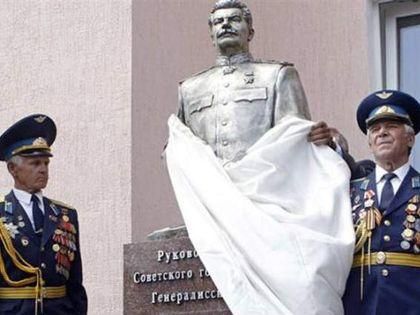 В Запорожье восстановили памятник Сталину