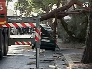 Кількість жертв повеней в Італії сягнула 16 осіб