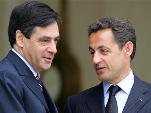 Президент и правительство Франции отказались от повышения зарплат Президент и правительство Франции отказались от повышения зарплат