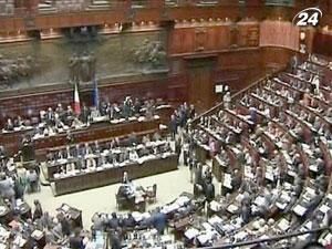 Парламент Італії розгляне чи ефективно працював Берлусконі