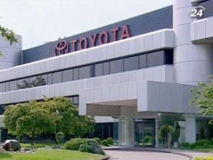 Toyota призупиняє випуск одразу 20 моделей автомобілів 