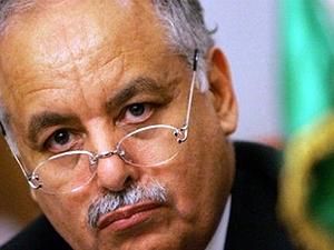 Тунис согласился отдать руководителя правительства Каддафи