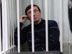 Луценко про зміну керівництва МВС: Могильов набрав рекордний негатив суспільства