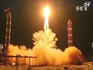 Космический корабль "Фобос-Грунт" не вышел на нужную орбиту Космический корабль "Фобос-Грунт" не вышел на нужную орбиту