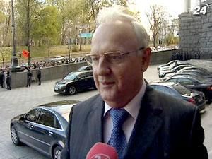 Близнюк: Приходите на брифинг - буду разговаривать искренне на родном языке Близнюк: Приходите на брифинг - буду разговаривать искренне на родном языке