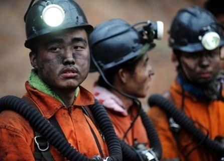 В Китае под завалами оказались 40 шахтеров