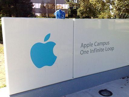 СМИ: Apple сокращает производство iPhone 4S и iPad2 СМИ: Apple сокращает производство iPhone 4S и iPad2