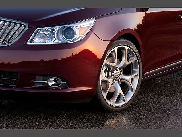 Buick показал LaCrosse GL Concept Buick показал LaCrosse GL Concept