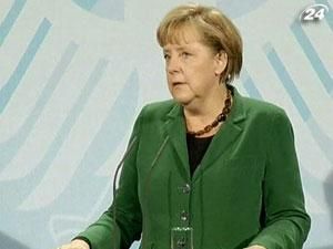 Меркель опровергла слухи о реформировании еврозоны Меркель опровергла слухи о реформировании еврозоны