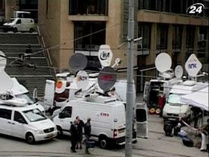 На суд над Брейвіком впустили журналістів та родичів жертв На суд над Брейвіком впустили журналістів та родичів жертв