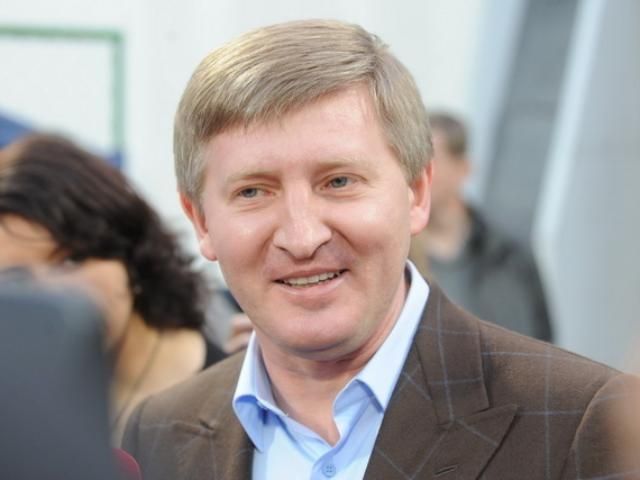 Ахметов продолжает скупать "Киевэнерго" Ахметов продолжает скупать "Киевэнерго"