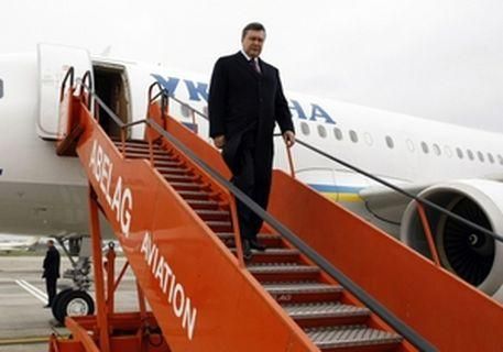 Янукович не може вилетіти до Вроцлава через туман
