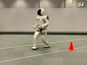 Компанія Honda Motor представила нове покоління андроїда ASIMO