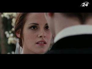 "Сумерки-4": Белла и Эдвард становятся супругами "Сумерки-4": Белла и Эдвард становятся супругами