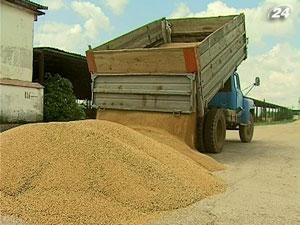 Україна може експортувати 27 млн. т зернових Україна може експортувати 27 млн. т зернових