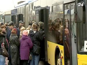 Україна власноруч руйнує ринок пасажирських автоперевезень Україна власноруч руйнує ринок пасажирських автоперевезень