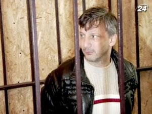 Суд решил арестовать врача Андрея Слюсарчука