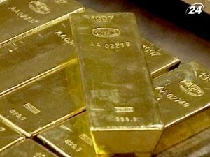 Центробанки скупили рекордный объем золота за последние 40 лет