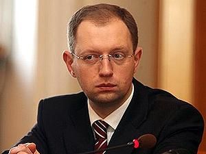 Яценюк: Закон про вибори — перемога опозиції Яценюк: Закон про вибори — перемога опозиції