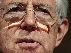 Сенат Италии выразил доверие новому премьеру Сенат Италии выразил доверие новому премьеру