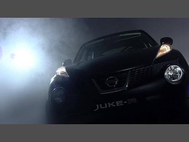 Nissan показал супер-мощный кроссовер Juke Nissan показал супер-мощный кроссовер Juke