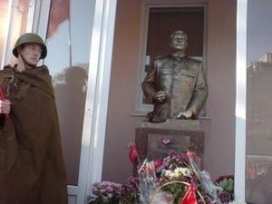 Прокуратура просит запорожскую власть еще раз подумать над Сталиным Прокуратура просит запорожскую власть еще раз подумать над Сталиным