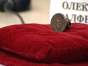 В столице показали раритетную печать Киевского магистрата XVI века В столице показали раритетную печать Киевского магистрата XVI века