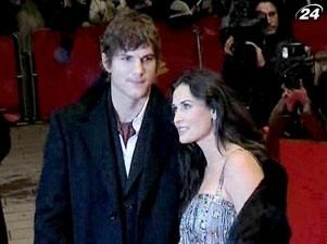 Демі Мур має намір відібрати в Ештона Катчера більшу частину майна Демі Мур має намір відібрати в Ештона Катчера більшу частину майна