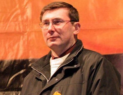 Луценко: Модернизированный Ющенко выйдет из протестной палатки, а не партийного офиса Луценко: Модернизированный Ющенко выйдет из протестной палатки, а не партийного офиса